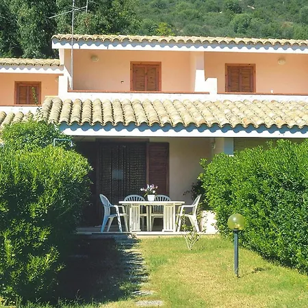 In By Turquoise Beaches *